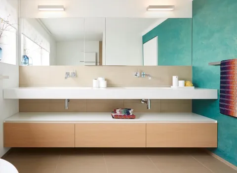 Die Auswahl des perfekten Farbtons